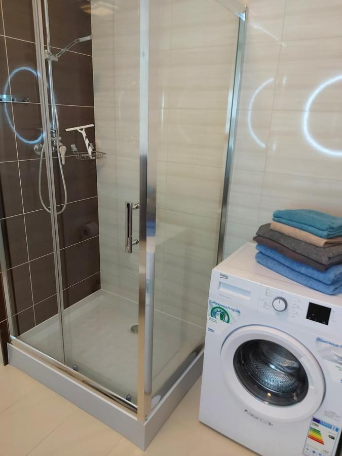 Nowy Apartament Z Balkonem Apartment Swinoujscie Ngoại thất bức ảnh